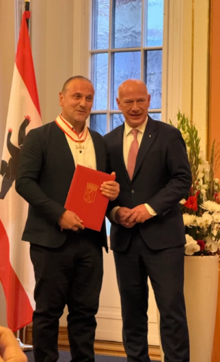 Bosanac Meho Travljanin nagrađen Ordenom za zasluge Berlina